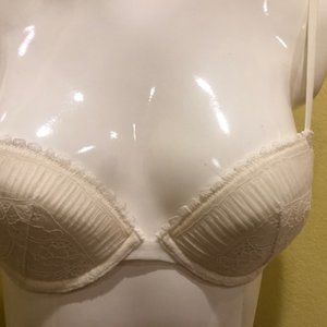 Elegant Cream Lace Bra